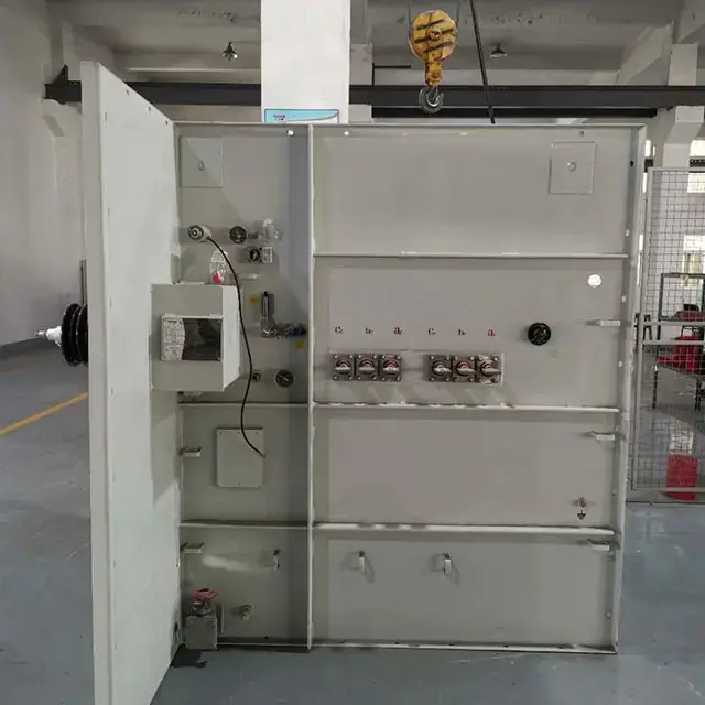 Дали фотоволтаичен трансформатор од 1600 kVA е погоден за соларни фарми од комунални размери?